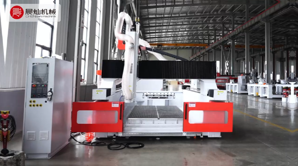 高效加工，更“净”一步：三轴泡沫加工中心，以细节守护品质