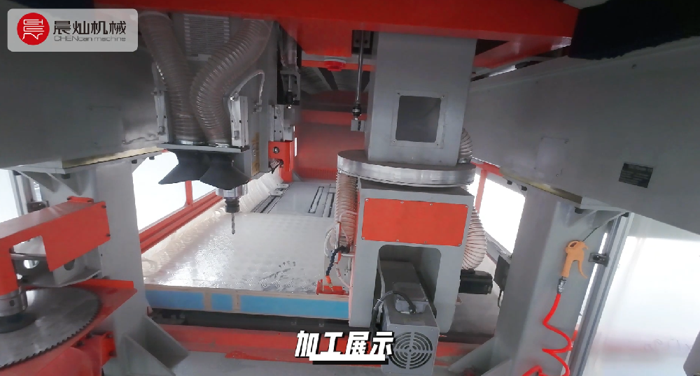 厢板加工中心：复杂板材的难题，晨灿替您轻松解决！